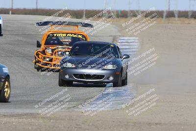 media/Nov-16-2024-CalClub SCCA (Sat) [[641f3b2761]]/Group 1/Race (Outside Grapevine)/